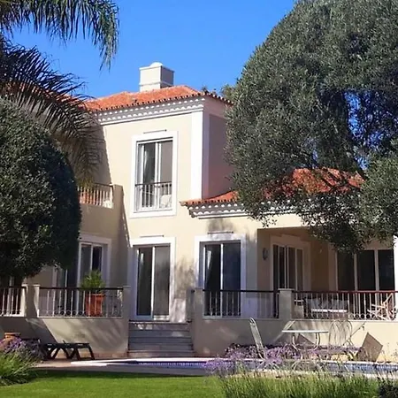 Sleeps 8 Pool Air Con T480126